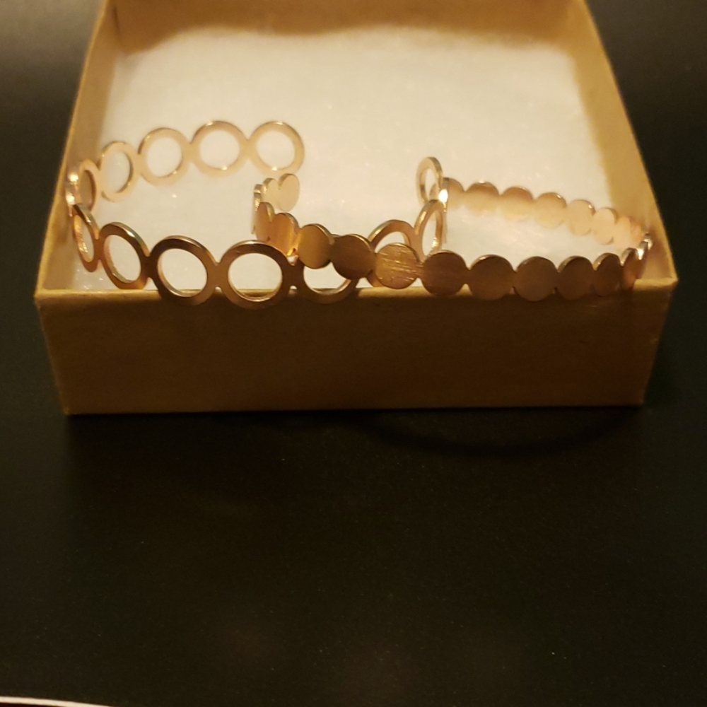 Bracelet